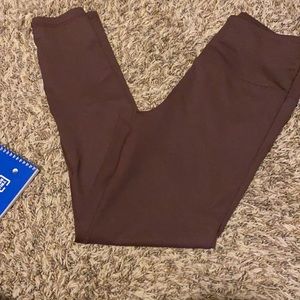 Zyia fig light and tight leggings size 4
